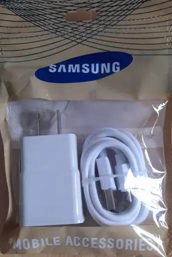 Cargador Samsung tipo V8